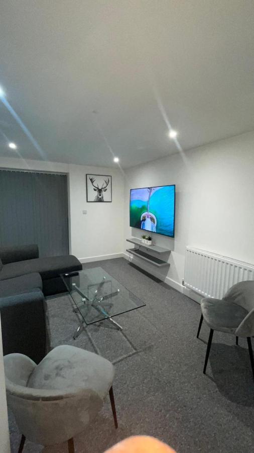 2 Bed Room Luxury Apartment In Old Kent Road Londres Extérieur photo