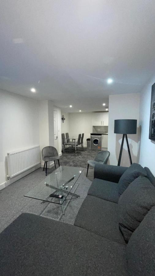 2 Bed Room Luxury Apartment In Old Kent Road Londres Extérieur photo